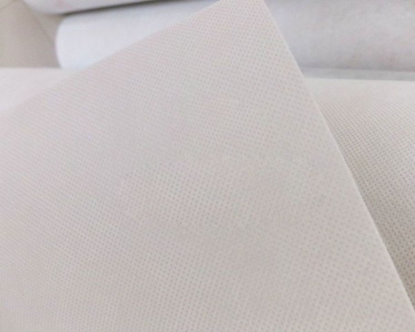 高分子聚乙烯丙（涤）纶耐根穿刺防水卷材